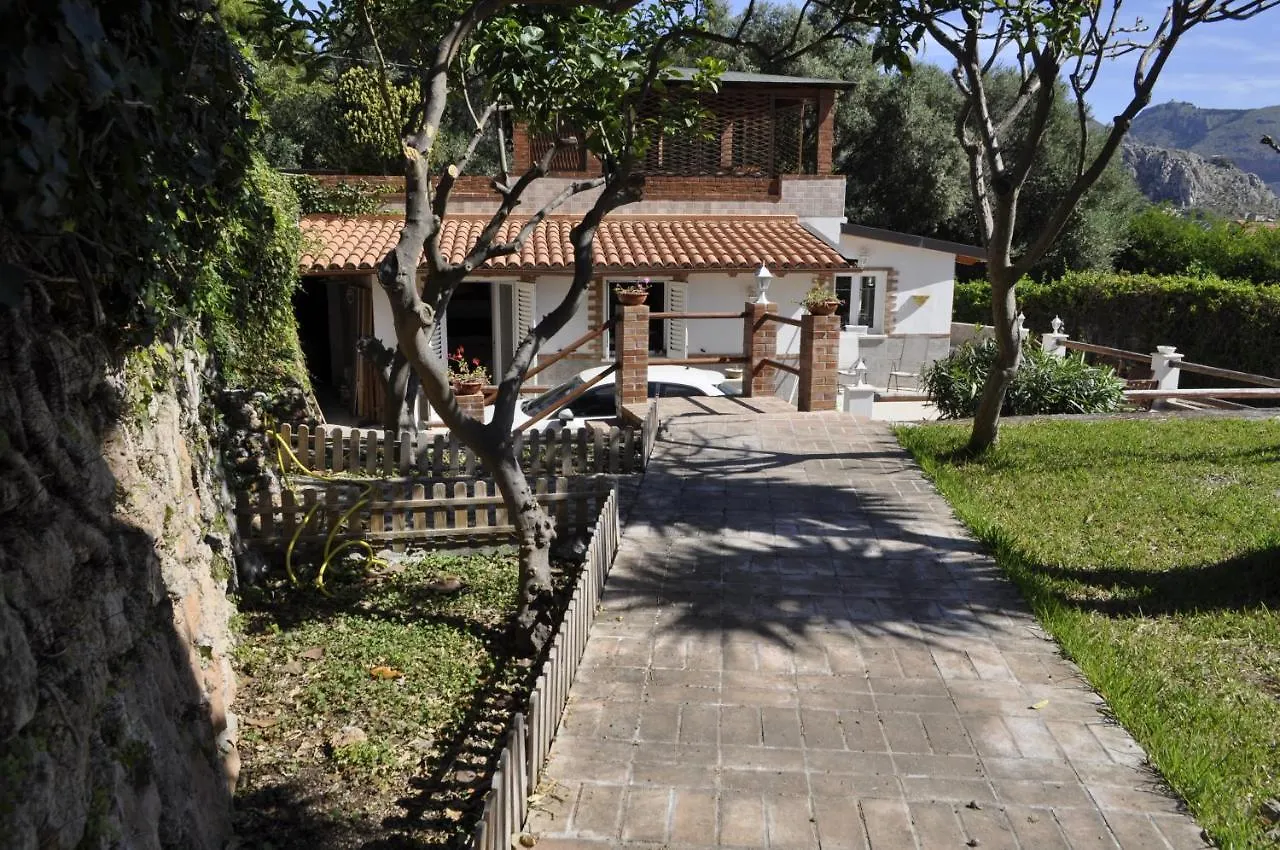 Sis Holiday Villa Palermo